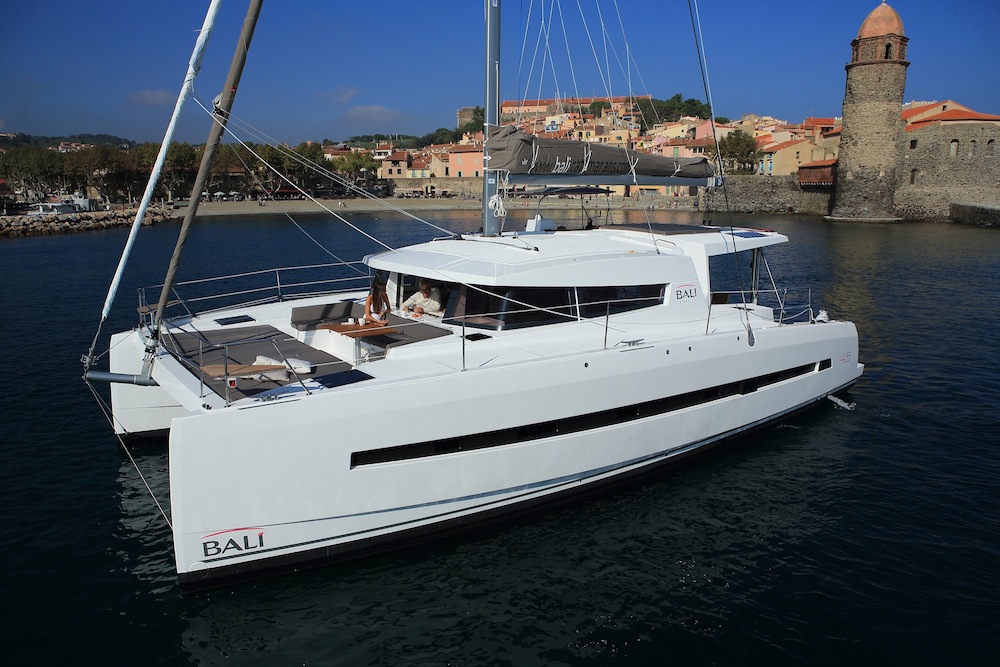Catamarán EN CHARTER, de la marca Bali Catamaran modelo 4.5 y del año 2015, disponible en Port Ginesta Barcelona Barcelona España